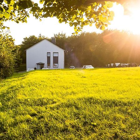 Haus Am Park - Ihr Gaestehaus In Velbert Dış mekan fotoğraf
